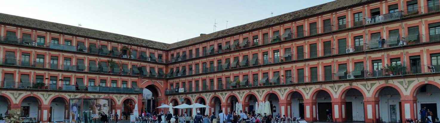 slide_plaza_de_la_corredera_1541638_1920.jpg - slide_plaza_de_la_corredera_1541638_1920.jpg