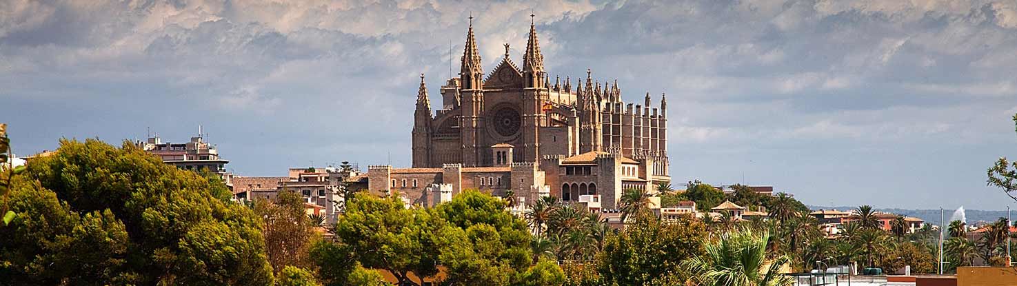 slide_cathedral_2532505_1920.jpg - slide_cathedral_2532505_1920.jpg